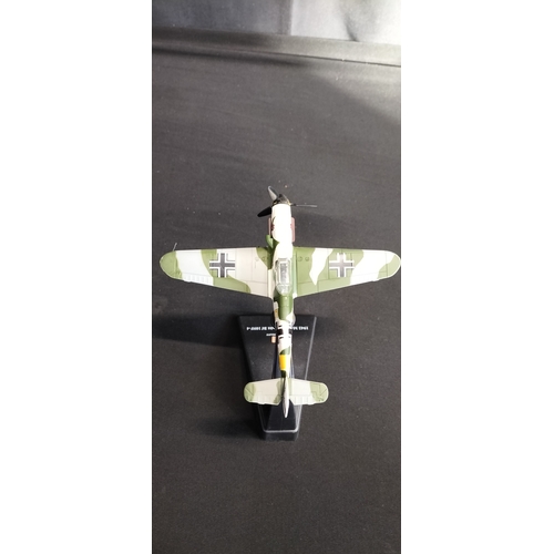 95 - Die cast 1:72 scale model of a 1942 German Messerschmitt Bf 109F-4