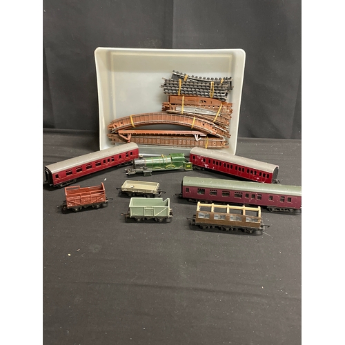 110 - Vintage Tri-ang Train carriages & track