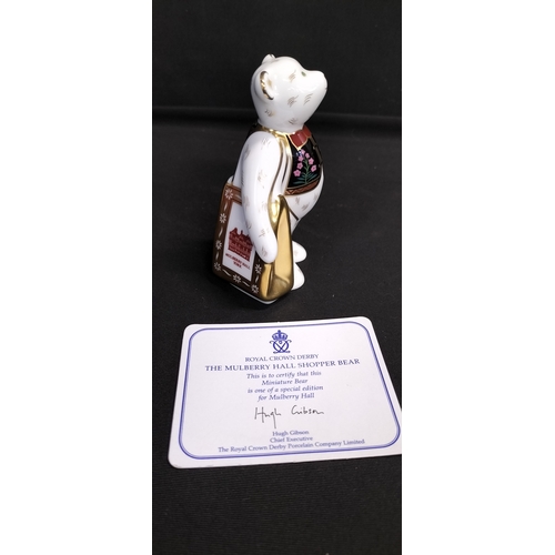 289 - Boxed Royal Crown Derby Imari The Mulberry Hall Shopper Bear with certificate