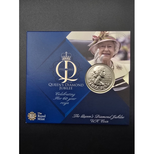 31 - The Queen Diamond Jubilee 60th year reign. £5 coin 
Weight 28.8g 
Diameter 38.61g