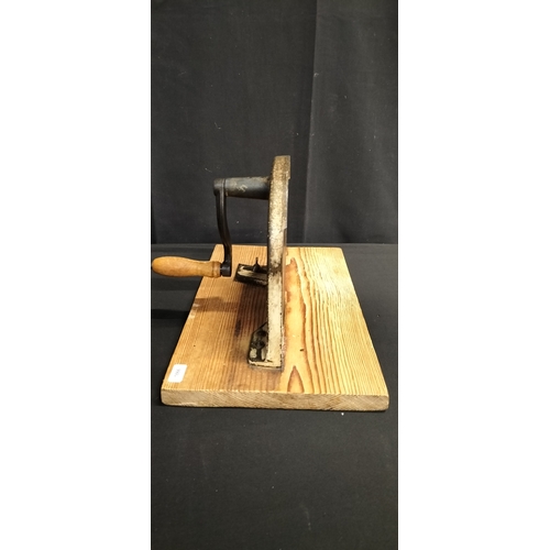 86 - Vintage AWR 319 meat slicer on wooden block