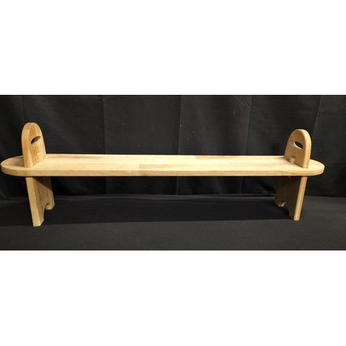 123 - Pine freestanding shelf measures approx H 30 x W 111 x D 16 cm