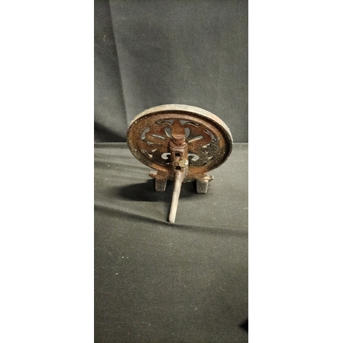 289 - Brass planter bowl, cast metal Fleur De Lise on stand and a weaving shuttle