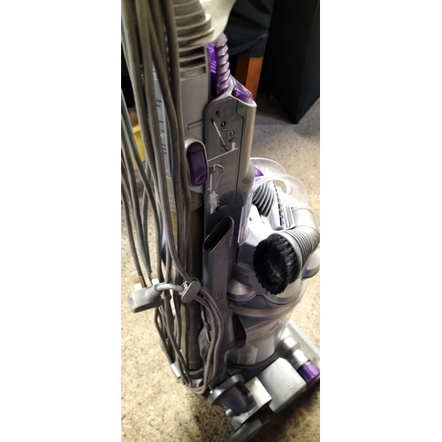 300 - Reconditioned Dyson DC14 Allergy with accessories