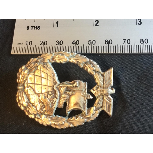 133 - WW2 GERMAN SILVER PATTERN AUXILLIARY KREIGSMARINE BADGE WITH PIN ON REVERSE SIDE