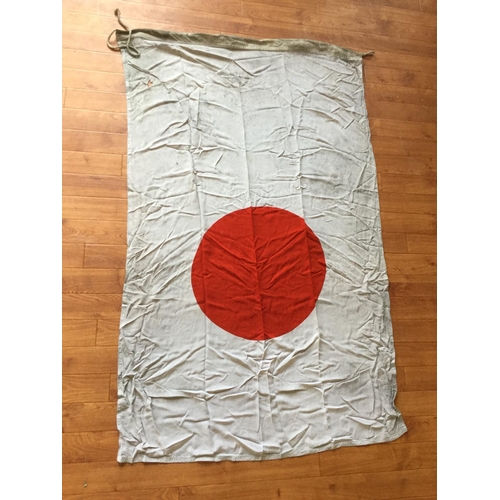 19 - LARGE WW2 IMPERIAL JAPANESE MEAT BALL INFANTRY PATTERN FLAG, BURMA, 58 INCHES LONG