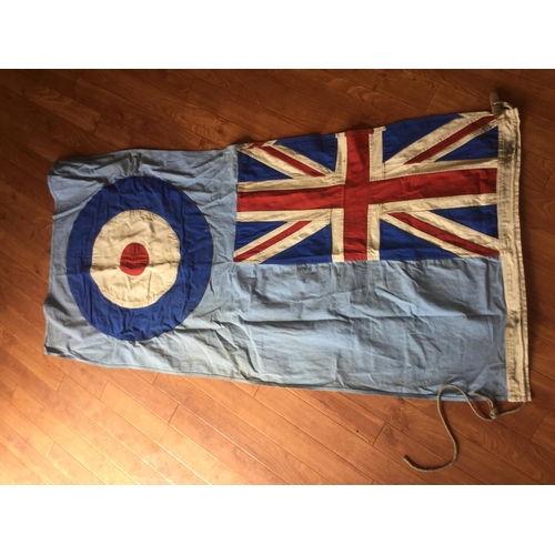 2 - RARE WW2  RAF SINGLE PANEL STITCHED AIR MINISTRY RAF 1943 AIRFIELD FLAG. 58