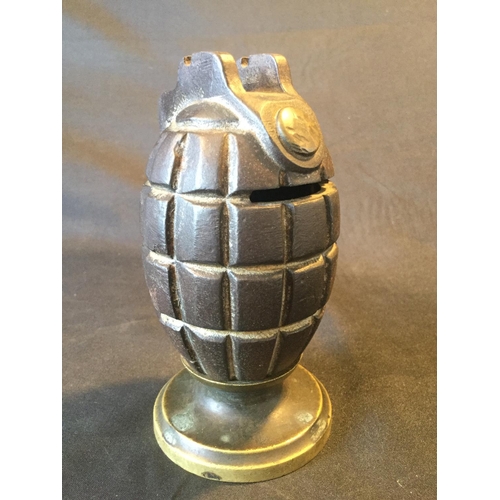 204 - ORIGINAL WW1 MILLS HAND GRENADE MONEY BOX ON BRASS BASE