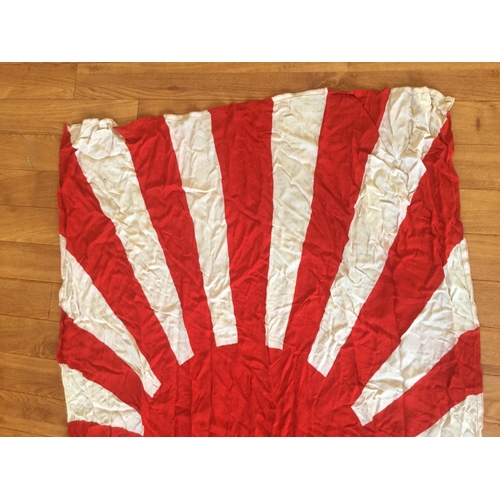 42 - CHINDITS CAPTURED LARGE LINEN WW2 JAPANESE RISING SUN BATTLE FLAG