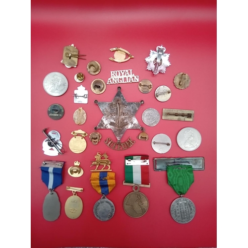 134 - Collection of various badges