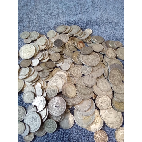 159 - George VI 50% silver coins 1136 grams