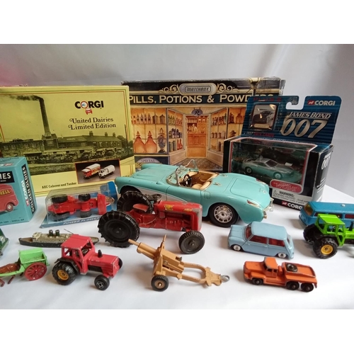 181 - Collection of die cast toys including Mettoy, Corgi, Burago Etc