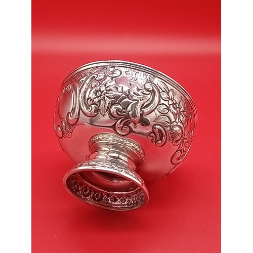 35 - Silver hallmarked silver dish. London hallmark dated 1902. 86 grams