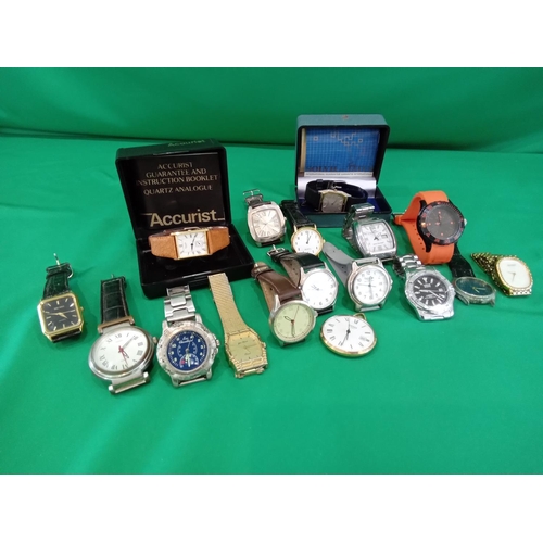 96 - Collection of vintage mens watches. 17 in total