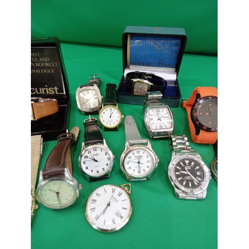 96 - Collection of vintage mens watches. 17 in total