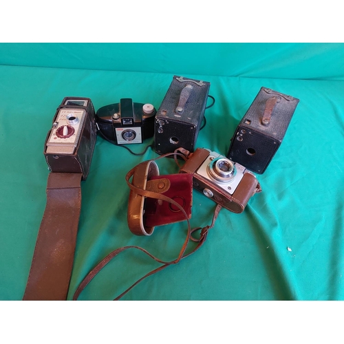 168 - Collection of cameras