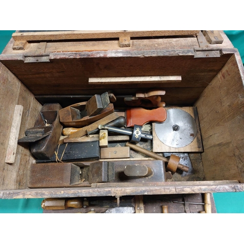 175 - Carpenters chest with tools