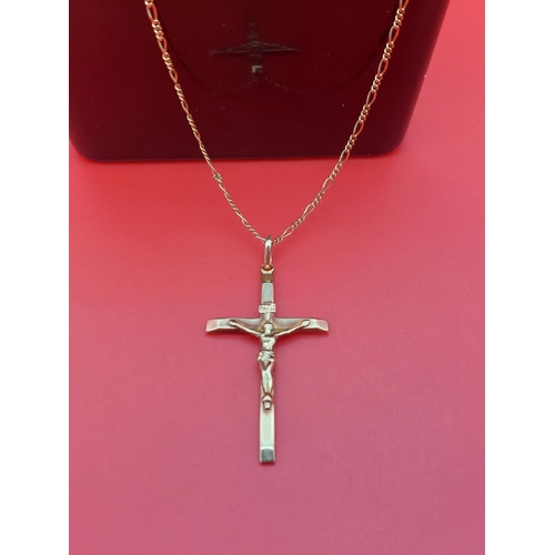 15 - 9ct gold necklace with crucifix 3.7 grams