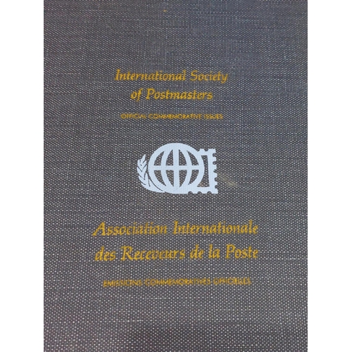 189 - 36 Silver proof medals. International Society of Postmasters Official Commemorative Issue 1975-1977.... 