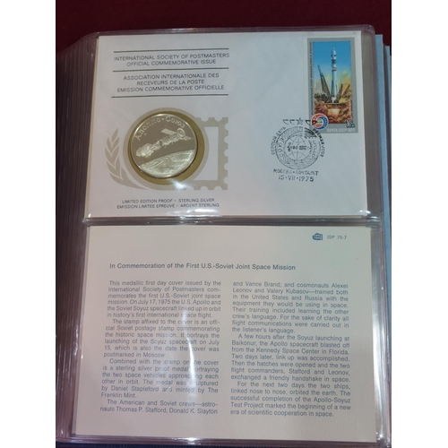 189 - 36 Silver proof medals. International Society of Postmasters Official Commemorative Issue 1975-1977.... 