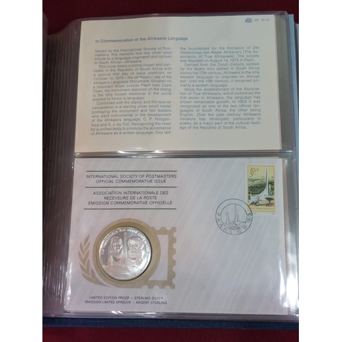 189 - 36 Silver proof medals. International Society of Postmasters Official Commemorative Issue 1975-1977.... 