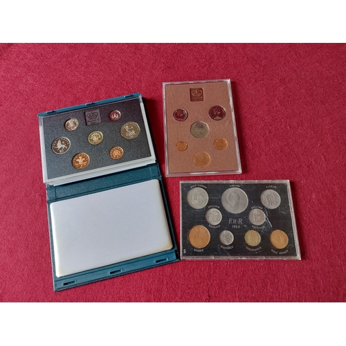 212 - Collection mixed coin sets.