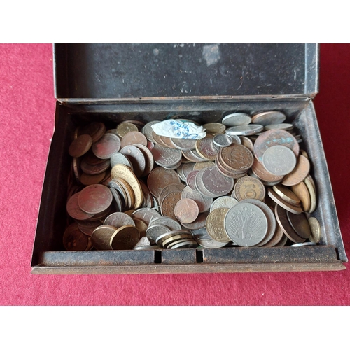 213 - Box of mixed coins.