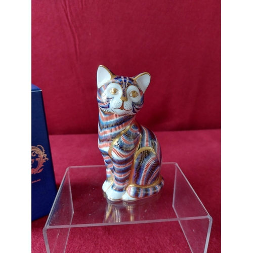 217 - Royal Crown Derby cat paperweight in original box.