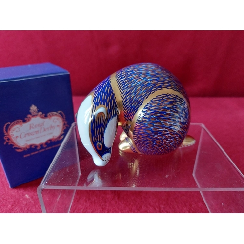 222 - Royal Crown Derby badger paperweight in original box.