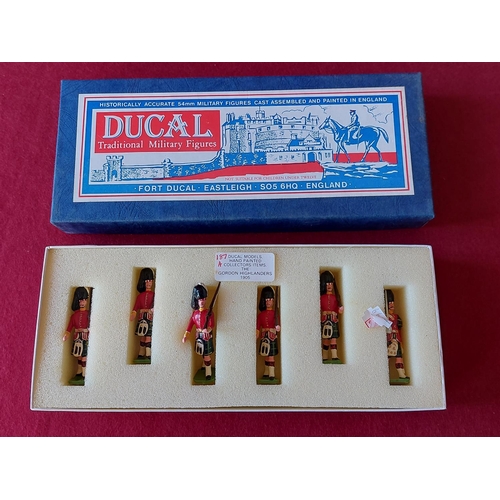 252 - Boxed Ducal Military Figures. The Gordon Highlanders. Excellent condition.