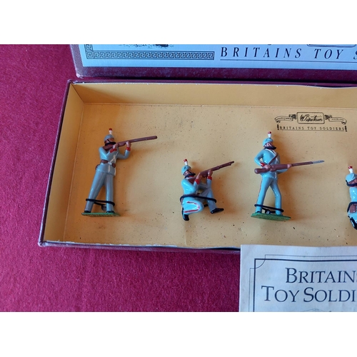 272 - Boxed Britains toy soldiers Queens Westminsters. Excellent condition.