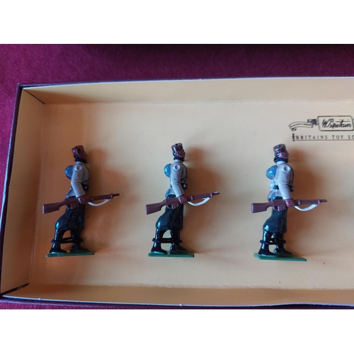 276 - Boxed Britains toy soldiers Gurkha Rifles. Excellent condition.