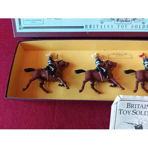 287 - Boxed Britains toy soldiers 6th Carabiniers Dragoon Guards. Excellent condition.