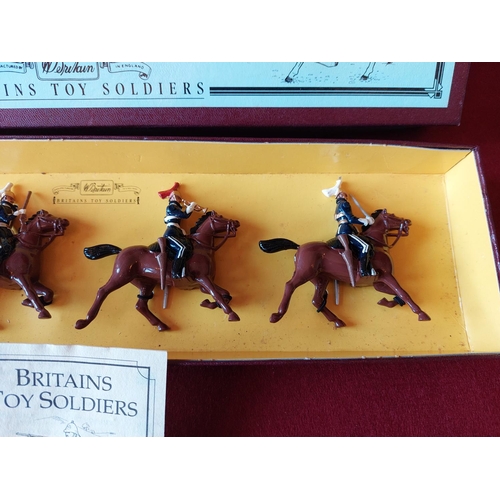 287 - Boxed Britains toy soldiers 6th Carabiniers Dragoon Guards. Excellent condition.