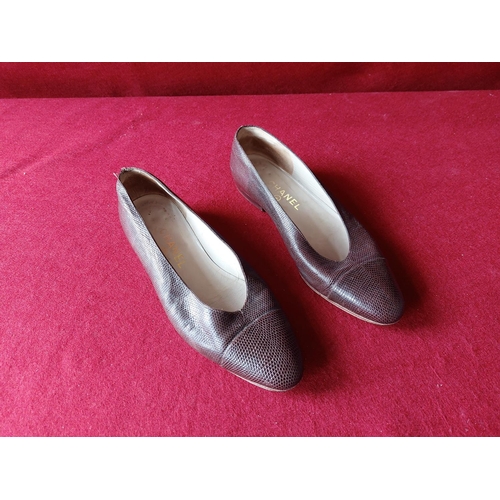 399 - Chanel flat slip on shoes. Size 40.5.