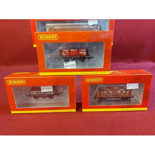 189 - 5 x Mint boxed Hornby 00 gauge Rolling Stock R 6864,R6911,R6859,R6863,R6969.