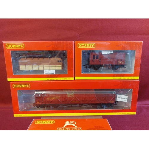 190 - 7 x Mint boxed Hornby 00 gauge Rolling Stock R6843,R6733,R6973,R6822,R6915B,R6920,R6981.