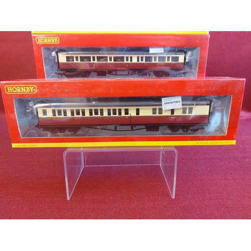 191 - 3 x Mint boxed Hornby 00 gauge Rolling Stock coaches R4688,R4687,R4686A.