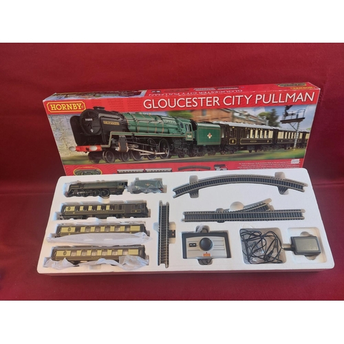 195 - Boxed used Hornby 00 gauge Gloucester City Pullman R1177.