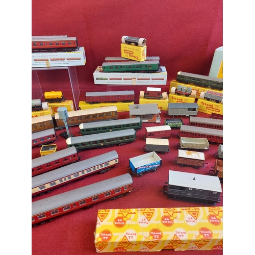 198 - Large collection of mixed mainly Triang TT gauge Rolling Stock, carriages etc.