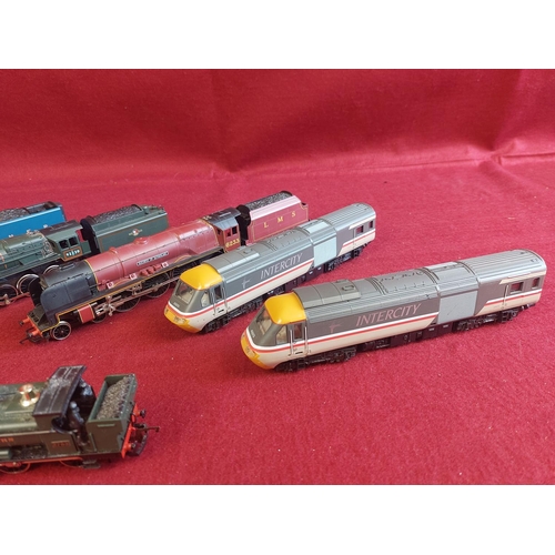 200 - Collection of Hornby 00 gauge Engines. Including Mallard 4468.