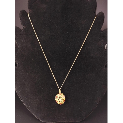 16 - Vintage 9ct gold pendant with 9ct gold chain