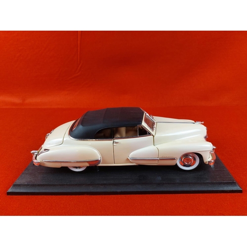 220 - ANSON models 1947 Cadillac Series 62. Scale1:18 aeriel missing.