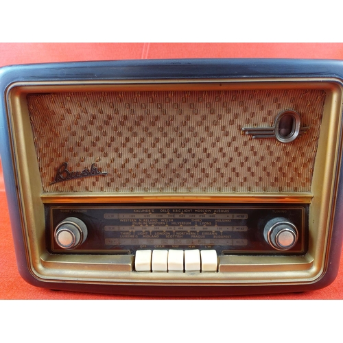 268 - Vintage Bush valve radio.