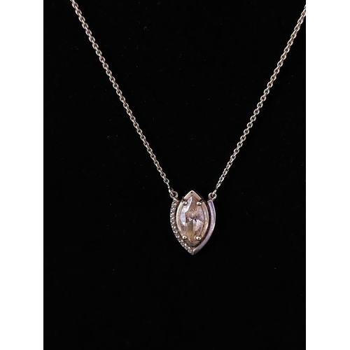 29 - 9ct gold necklace with pendant 5.2 grams