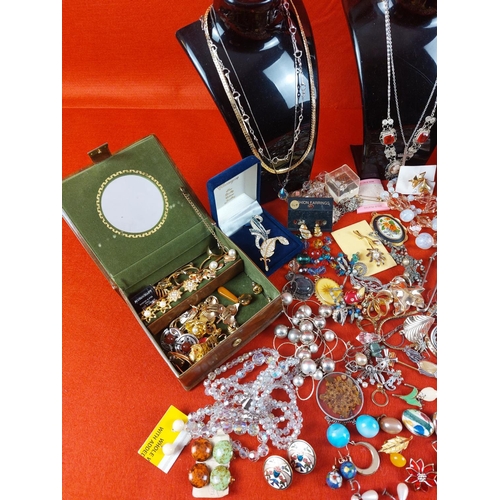 294 - Large collection of vintage costume jewellery