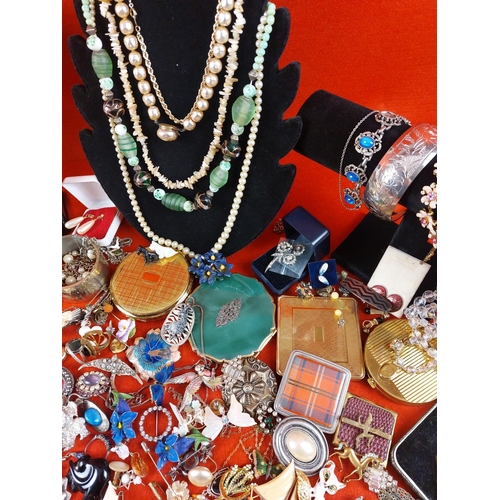 295 - Large collection of vintage costume jewellery