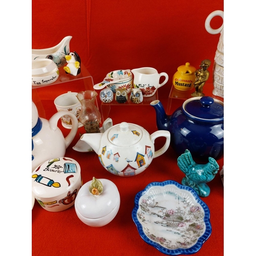 303 - Collection of mixed china.