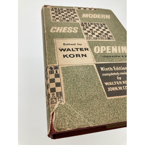 328 - Modern Chess Openings. 1957 Pitman & Sons 9th Edition. Edited Walter Korn. Dust jacket has slight te... 