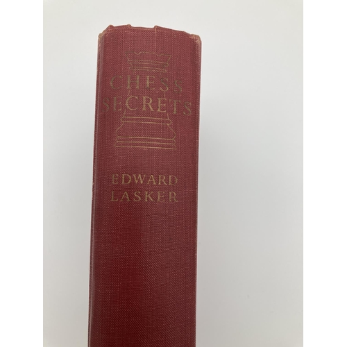 332 - Modern Chess Openings, published by Whitehead Miller  Alexander Alekhine, My Best Game of Chess 1924... 